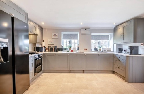 Bacton Cottage | 6 Bed in Bacton (oc-2187)