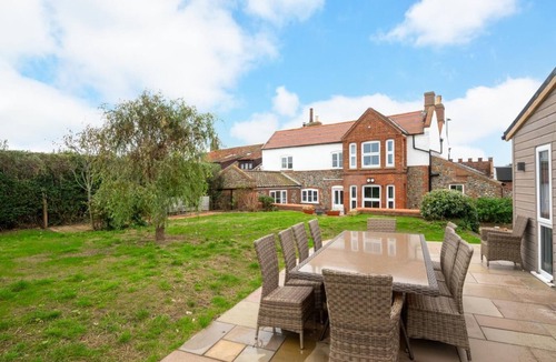 Bacton Cottage | 6 Bed in Bacton (oc-2316)