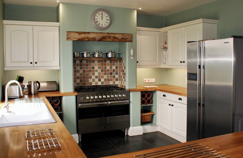 Kingsbridge Cottage | 6 bedroom accommodation in West Charleton, near Kingsbridge