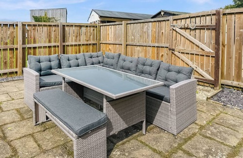 Durham Cottage | 6 bedroom accommodation in Old Quarrington, near Durham