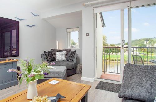 Egloshayle House | 6 Camelside