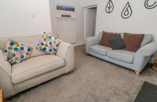 Littleham House | 6 Milton Place