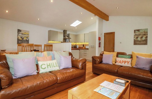 Looe Cottage | 6 Streamside