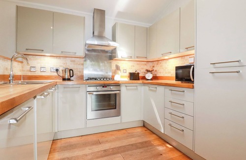 Looe Cottage | 6 Water's Edge