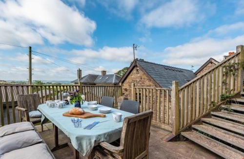 Westbrook Court House | 8 Bed in Llanigon oc-bn241