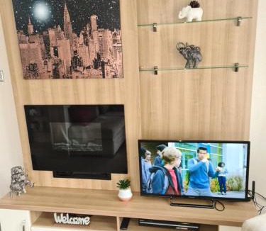 Chapel Saint Leonards House | 8 Berth caravan Skegness Golden Palm resort