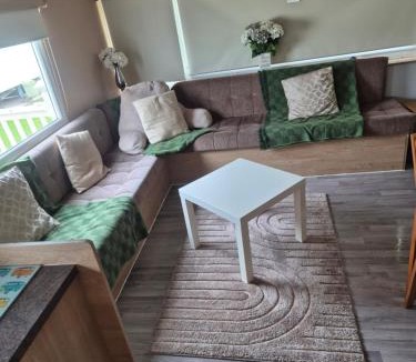 Kinmel Bay Apartment | 8 Berth Caravan - Bertha Kinmel Bay