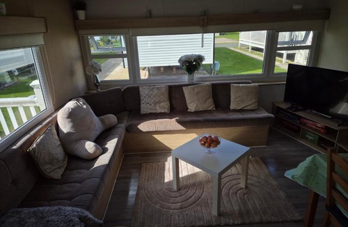 Kinmel Bay Apartment | 8 Berth Caravan - Bertha Kinmel Bay