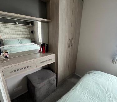 Brean Resort | 8 berth caravan Spinney Way Unity Beach Brean Somerset no pets