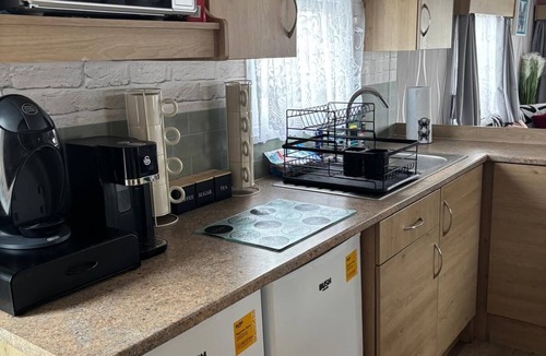 Leysdown-on-Sea House | 8 berth caravan with side decking at Harts Holiday Park in Kent ref 74283FV