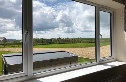 Chard Cottage | 9 bedroom accommodation in Bishopswood, near Honiton