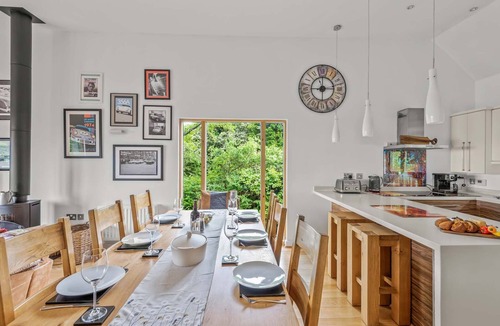 Talland House | A stunning contemporary Cornish home boasting superb coastal views, swimming pool & sauna