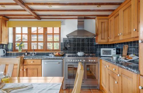 Holworth House | Abbeydale