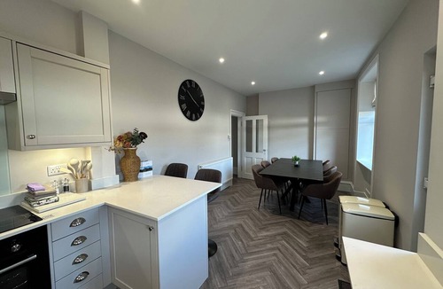 Kelso Cottage | Abbotsford