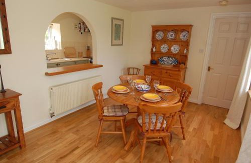 Bruton House | Acorn Cottage