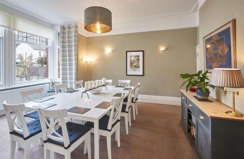 Harrogate House | Acorn Lodge Harrogate