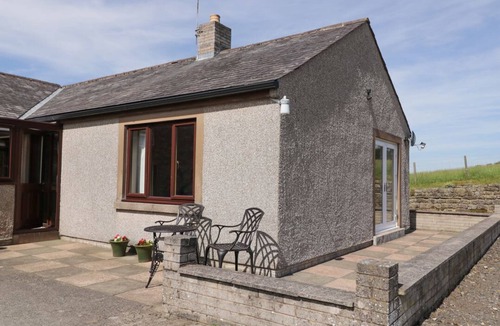 Brampton House | ACORNS, countryside views, near Brampton