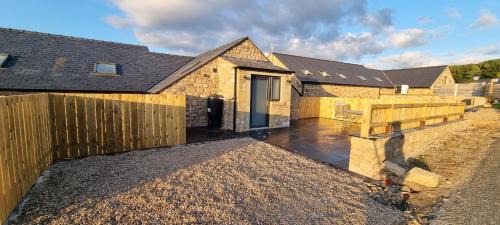 Ingleton Apartment | Aks Annex
