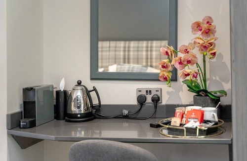 Higher Walton Apartment | Alpaca Fold Retreat, Hot Tub & Alpaca Walks