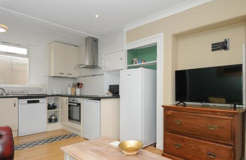 Lifton Apartment | Alway
