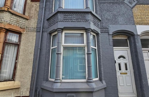 Kirkdale Apartment | Anfield Walk