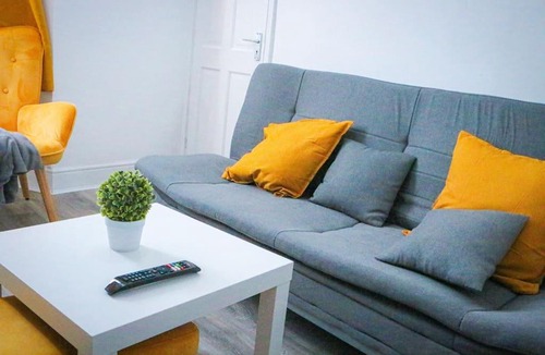 Kirkdale Apartment | Anfield Walk