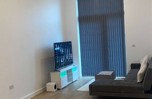 Gascoigne Apartment | Apartment With Space in Parking