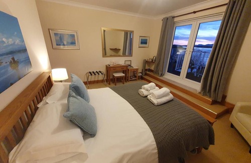 Appin House | Appin Bay View
