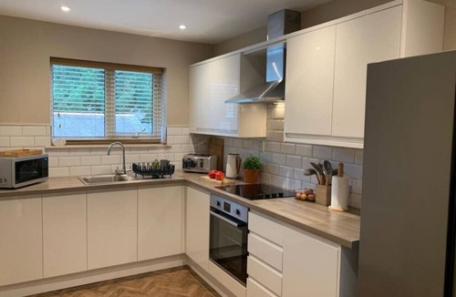 Bowness-on-Windermere House | Apple Tree - Central Bowness with Free Parking