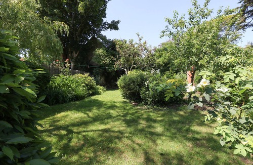 Burton Bradstock Cottage | Apple Tree Cottage