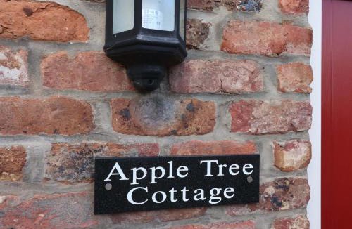Dunnington House | Apple Tree Cottage