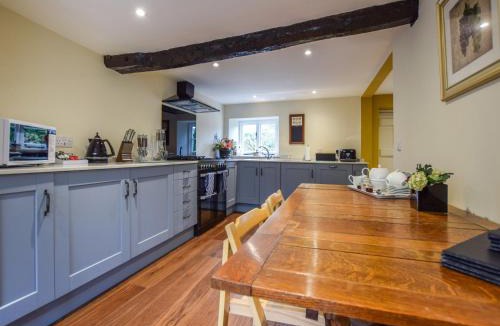 Winchcombe House | Archers