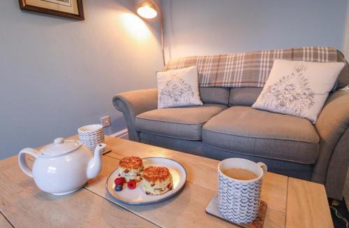 Beverley House | Armstrong Cottage