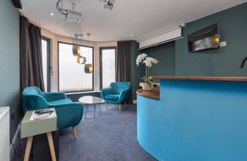 North Shore Hotel | ART B&B