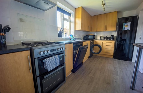 Lincoln House | Artisan Sanctuary