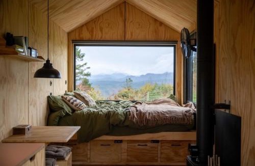 Llanrwst House | Ascella