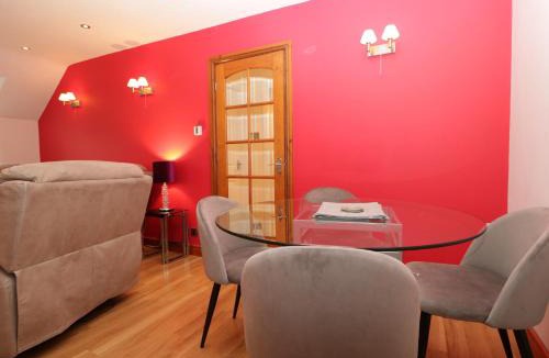 Bowness-on-Windermere Apartment | Ascension Island