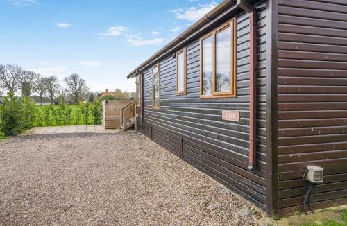 Diss House | Athelington lodge - Beech