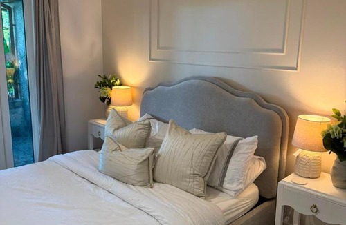 St. Ann's Chapel House | Austin Lodge