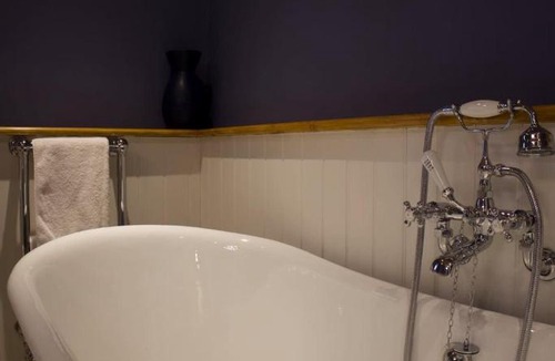 Hungerford Apartment | Badgers Bolt