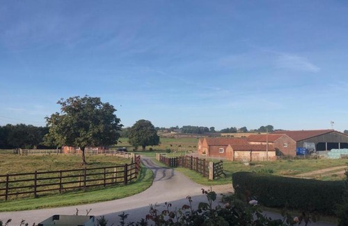 Horncastle Apartment | Bainvalley Cottages - Group Accommodation
