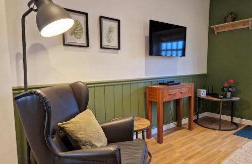 Ivinghoe House | Barley End