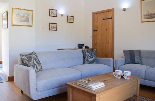 Llandeilo House | Barn Cottage