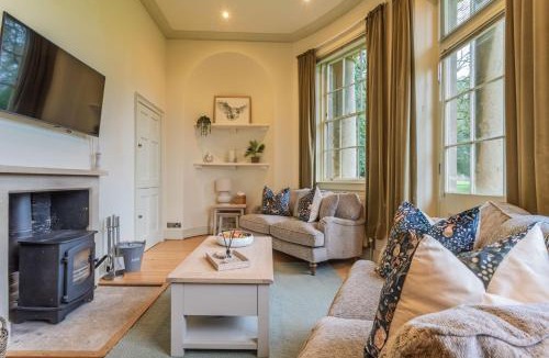 Nettleton House | Bath Lodge