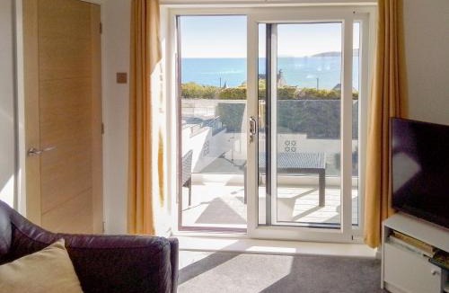 Benllech House | Beach Cottage