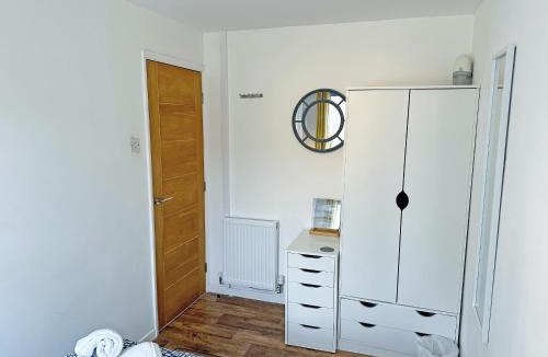 Benllech House | Beach Cottage