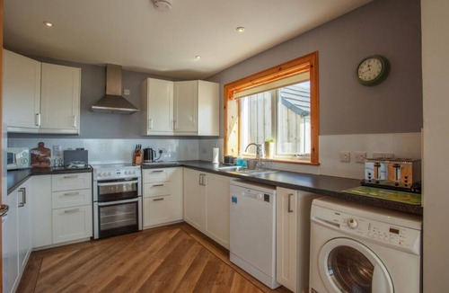 Aisgernis Cottage | Beachcombers, Daliburgh, Isle Of South Uist