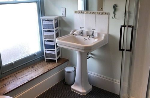 Brixham Bed & Breakfast | Beacon House