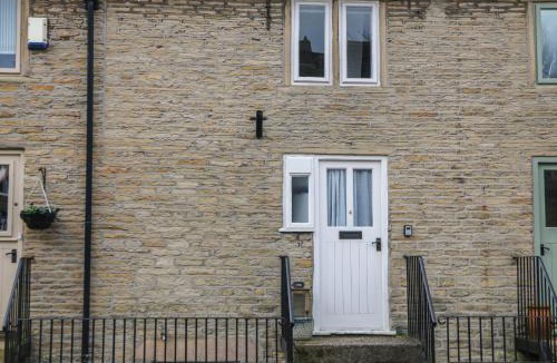 Hayfield House | Bear Pit Cottage