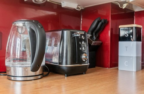 Gillingham House | Beautiful accommodation, good for long time stay.2 bedrooms house in quiet place